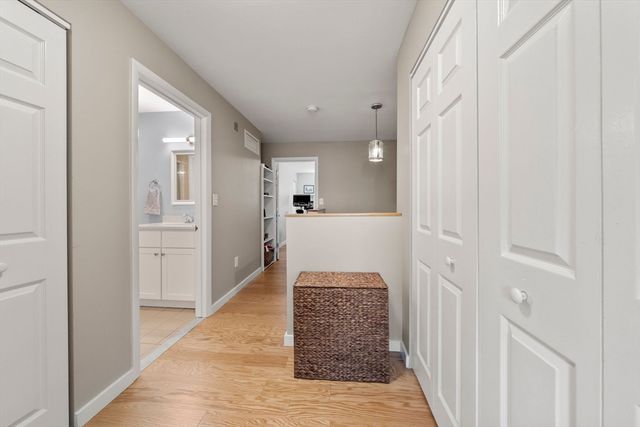376 Commercial Street 2B, Boston, MA 02109
