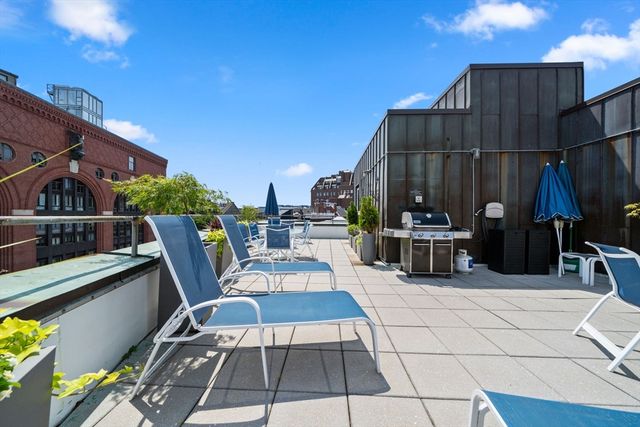 376 Commercial Street 2B, Boston, MA 02109