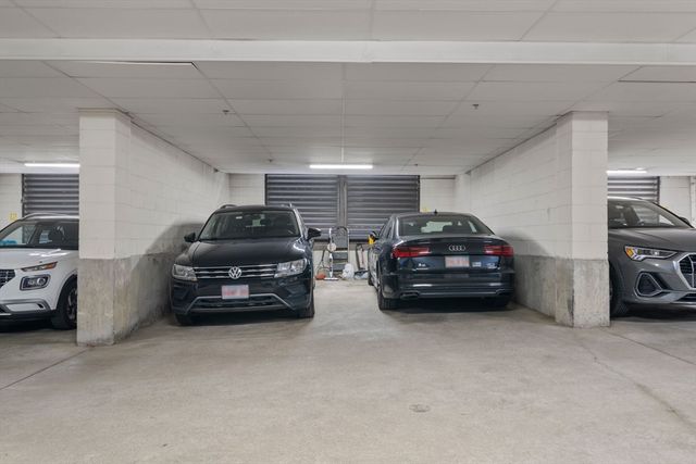 376 Commercial Street 2B, Boston, MA 02109