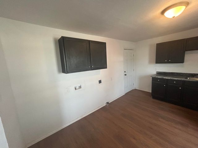 1206 12th Street, Levelland, TX 79336