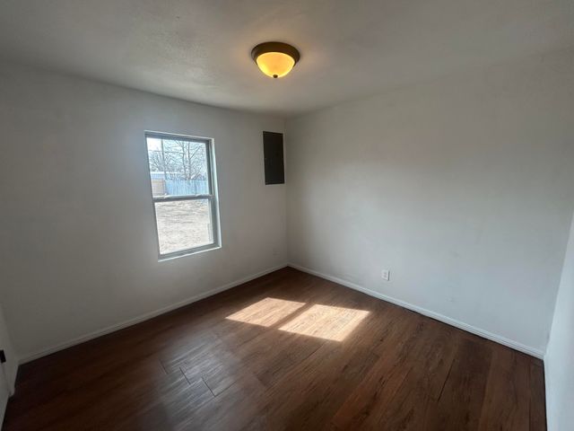 1206 12th Street, Levelland, TX 79336