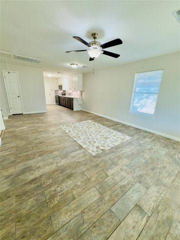 11915 Greenmesa Drive, Houston, TX 77044