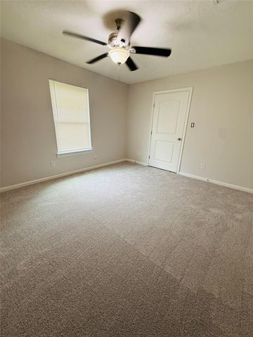 11915 Greenmesa Drive, Houston, TX 77044