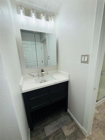 11915 Greenmesa Drive, Houston, TX 77044