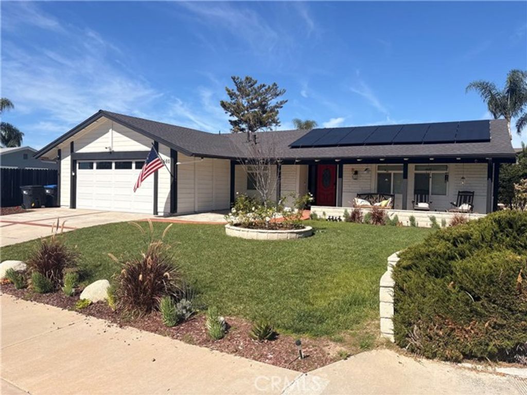 25601 Chrisanta, Mission Viejo, CA 92691