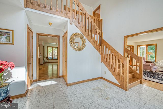 635 N HEILBRON DR, Media, PA 19063
