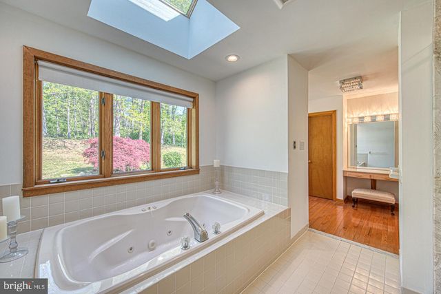 635 N HEILBRON DR, Media, PA 19063