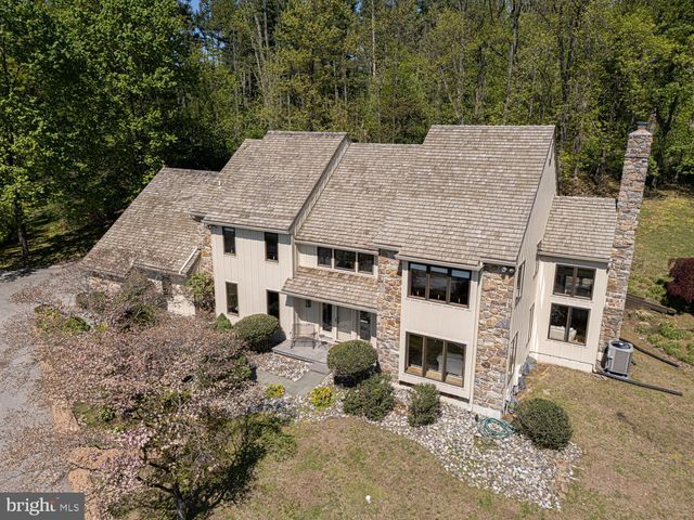 635 N HEILBRON DR, Media, PA 19063