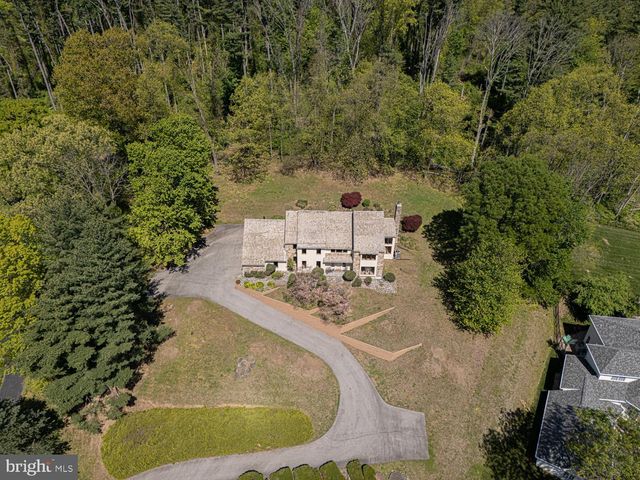 635 N HEILBRON DR, Media, PA 19063