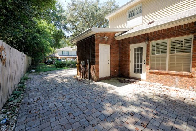 1905 Cottage Grove Lane, Niceville, FL 32578