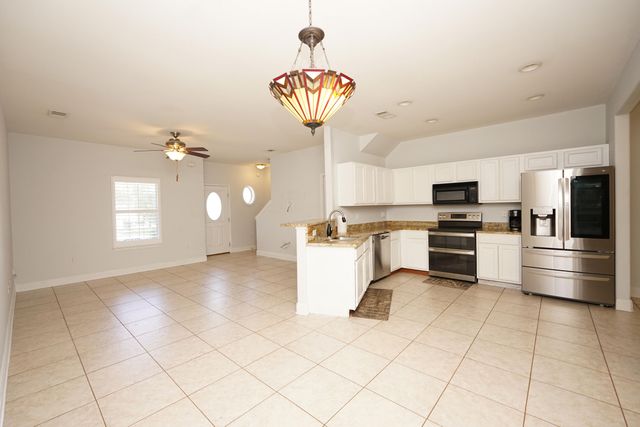 1905 Cottage Grove Lane, Niceville, FL 32578