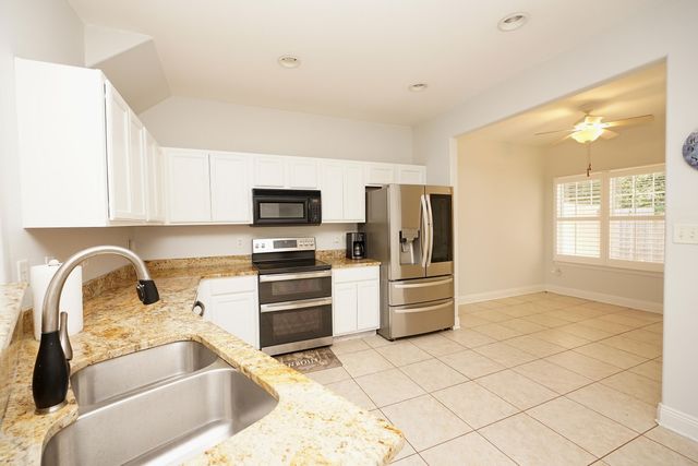 1905 Cottage Grove Lane, Niceville, FL 32578