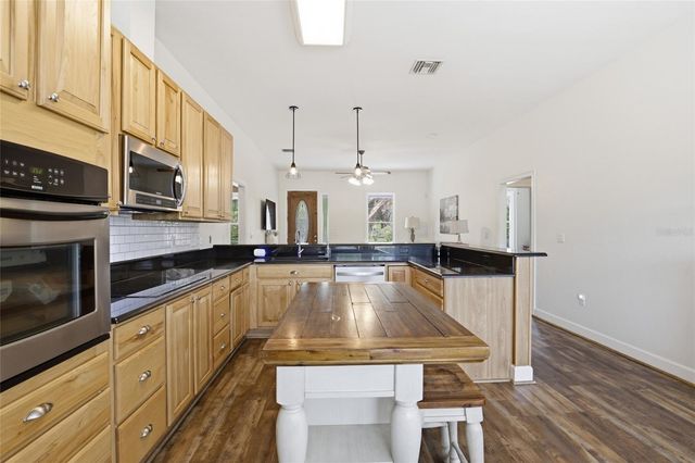 3767 NW 156TH AVENUE, Gainesville, FL 32609