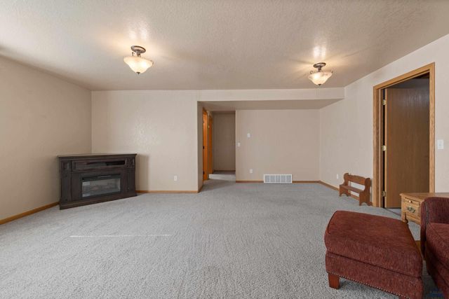 11448 NIGHT WIND CT, Rapid City, SD 57703