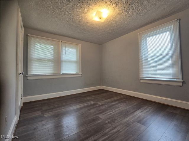 914 Dan Street, Akron, OH 44310