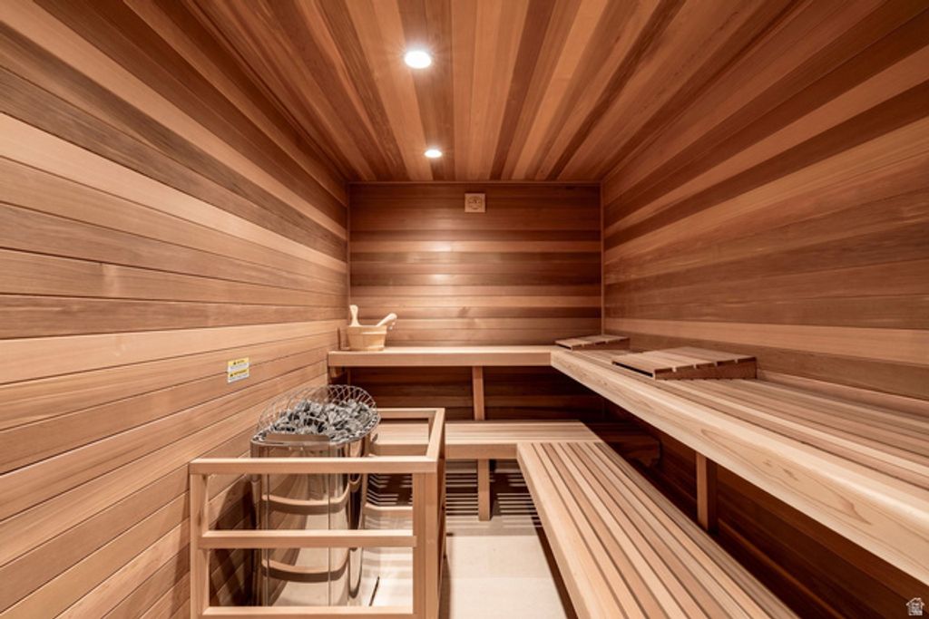 Image 24 of property listing at 9100 MARSAC AVE #PS1, Park City, UT 84060