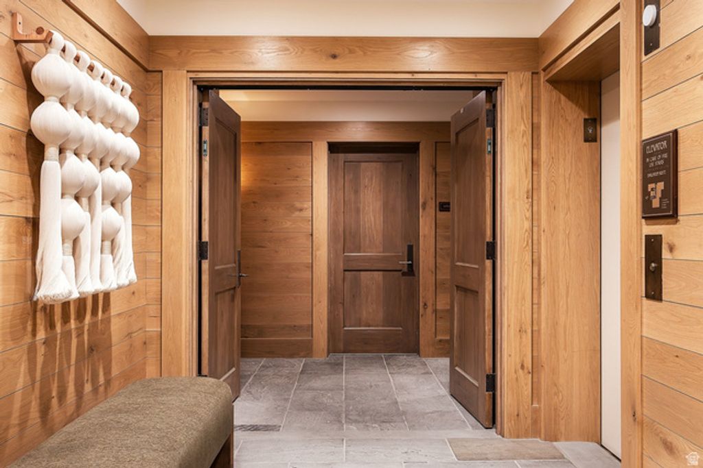 Image 33 of property listing at 9100 MARSAC AVE #PS1, Park City, UT 84060