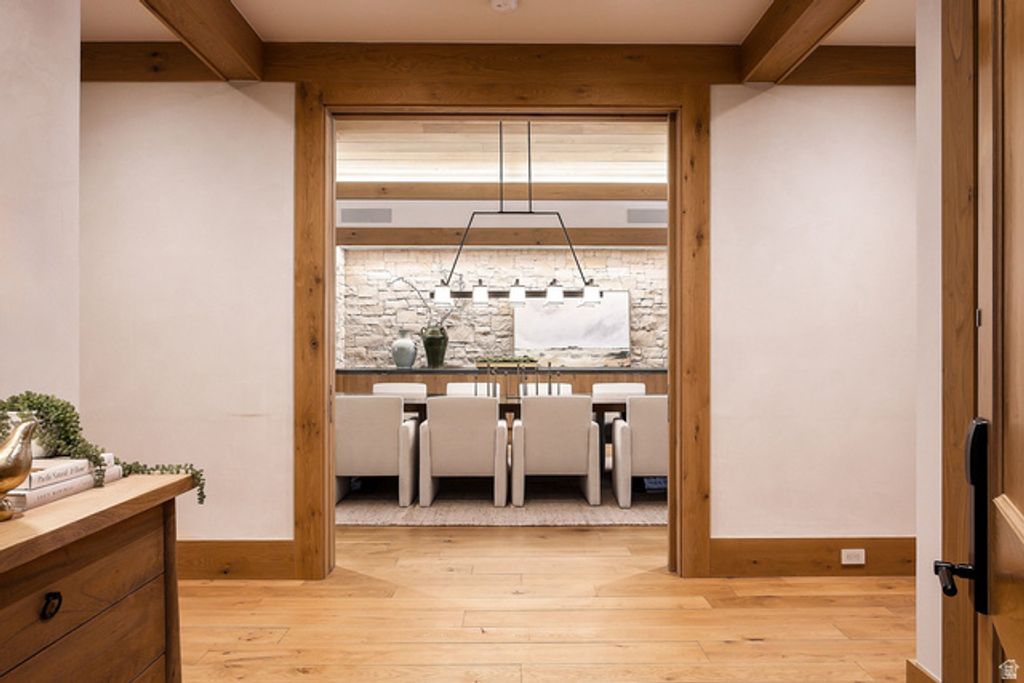 Image 9 of property listing at 9100 MARSAC AVE #PS1, Park City, UT 84060