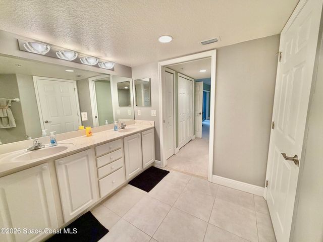 551 Casa Bella Drive 204, Cape Canaveral, FL 32920