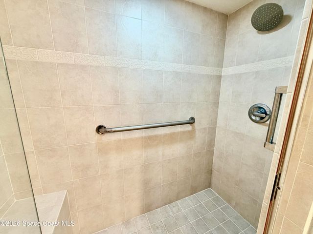551 Casa Bella Drive 204, Cape Canaveral, FL 32920