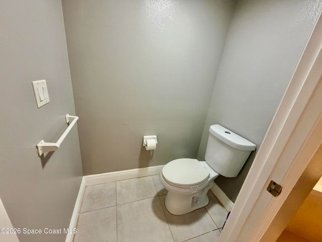 551 Casa Bella Drive 204, Cape Canaveral, FL 32920