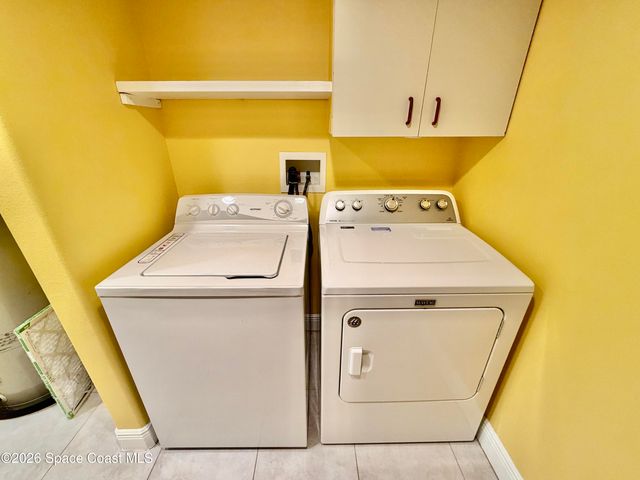 551 Casa Bella Drive 204, Cape Canaveral, FL 32920