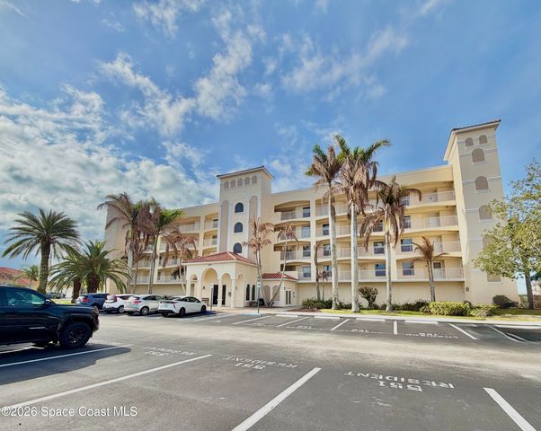 551 Casa Bella Drive 204, Cape Canaveral, FL 32920