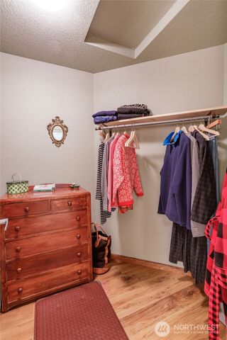 105 Jack Fir Court E, Packwood, WA 98361