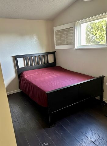 5203 N Enid Avenue, Azusa, CA 91702