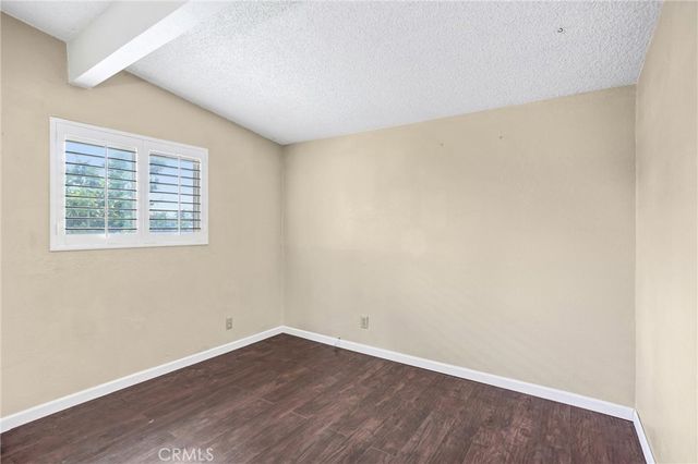 5203 N Enid Avenue, Azusa, CA 91702