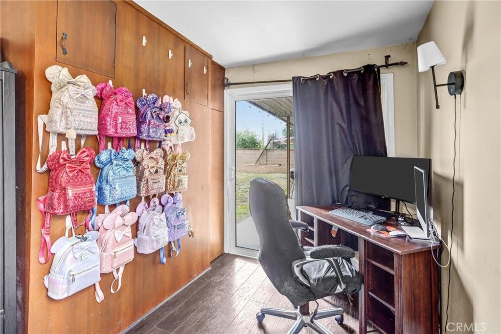 Image 23 of property listing at 5203 N Enid Avenue, Azusa, CA 91702