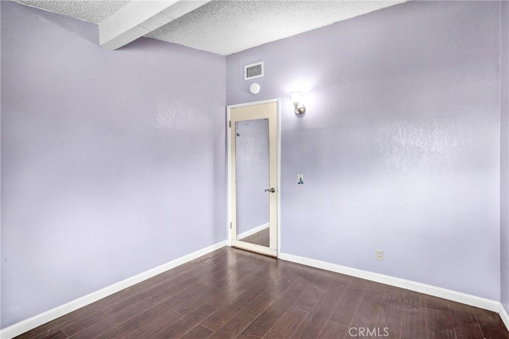 Image 27 of property listing at 5203 N Enid Avenue, Azusa, CA 91702