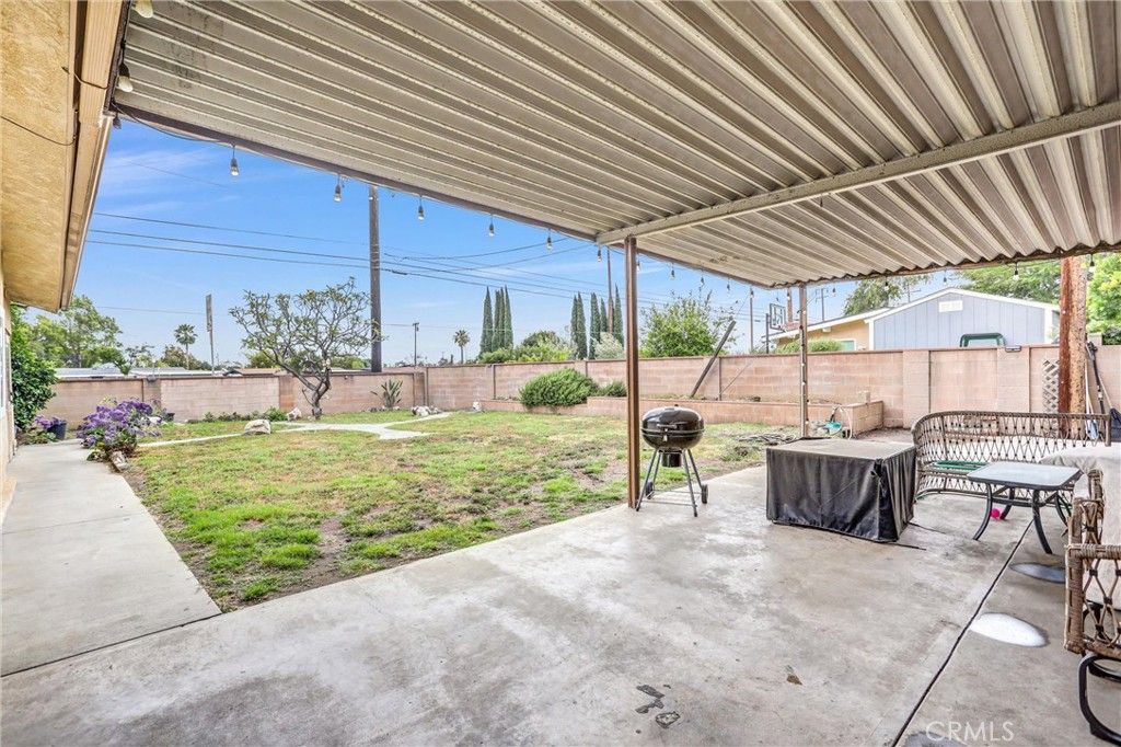 Image 36 of property listing at 5203 N Enid Avenue, Azusa, CA 91702