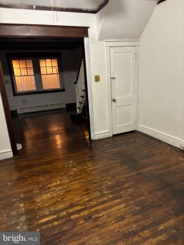 5223 SYLVESTER ST, Philadelphia, PA 19124