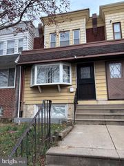 5223 SYLVESTER ST, Philadelphia, PA 19124