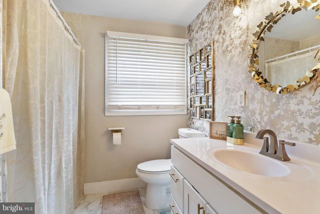 29 TILFORD RD, Somerdale, NJ 08083