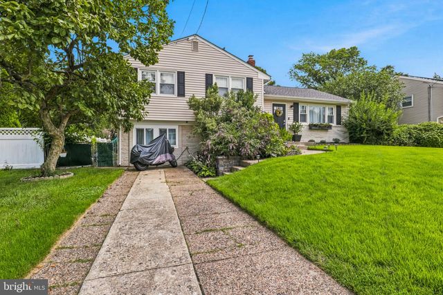 29 TILFORD RD, Somerdale, NJ 08083