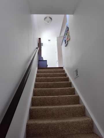 2435 Rolling Hills Drive, Covington, KY 41017