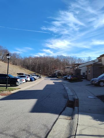 2435 Rolling Hills Drive, Covington, KY 41017