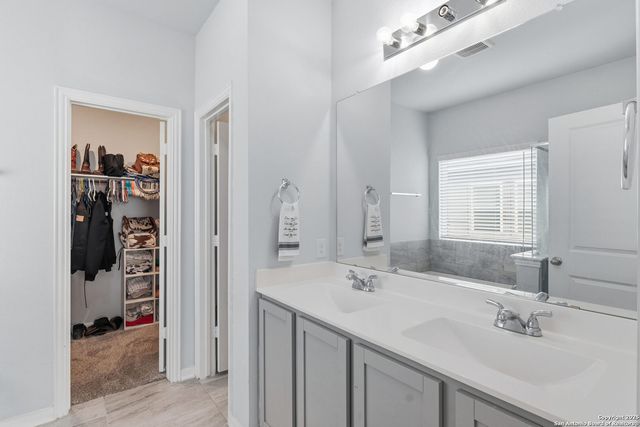 305 Tims Way, Seguin, TX 78155