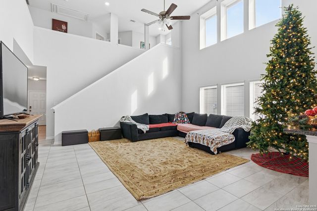 305 Tims Way, Seguin, TX 78155