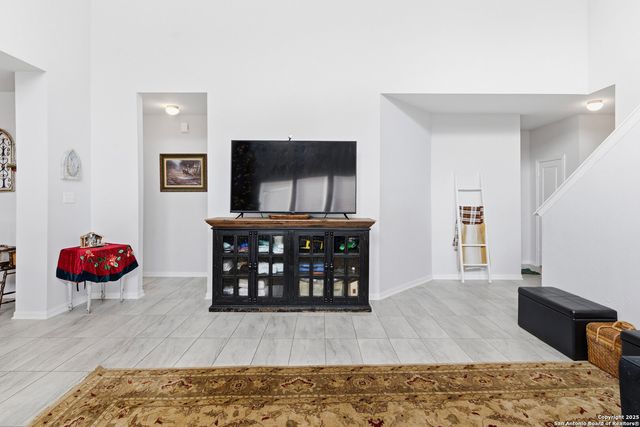 305 Tims Way, Seguin, TX 78155