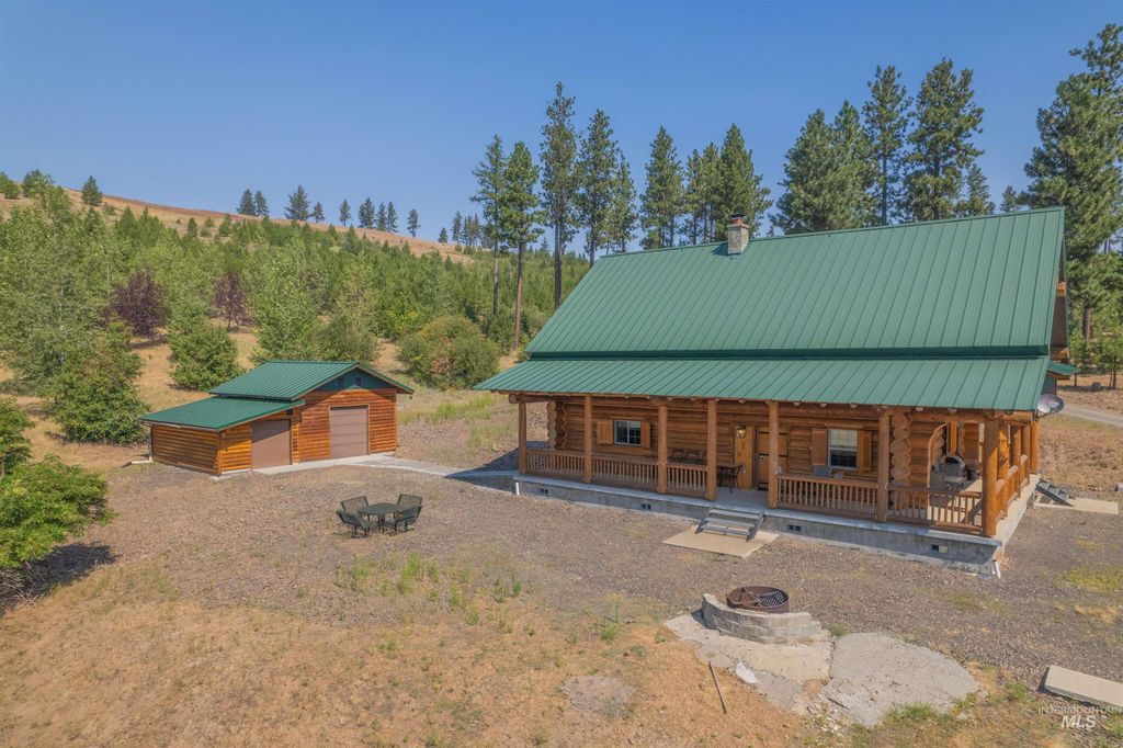109 Fireman Canyon Road, Pomeroy, WA 99347