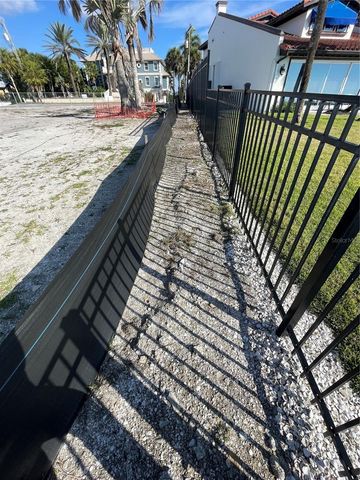 140 N CASEY KEY ROAD, Osprey, FL 34229