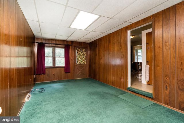 25 BLACK PINE DR, Hamilton, NJ 08610