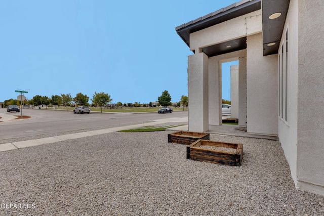 14885 Orsten Artis Avenue, El Paso, TX 79938