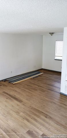 5113 Sierra St Apt 3, San Antonio, TX 78214