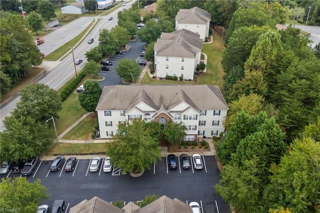 140 James Road 1 D, High Point, NC 27265