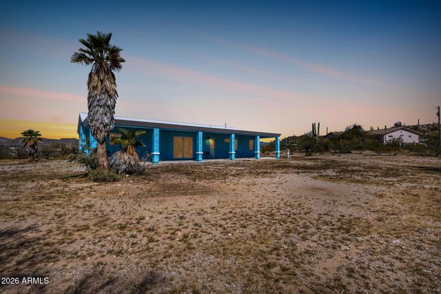 1342 S Datura Drive, Queen Valley, AZ 85118