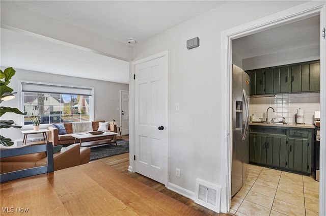 2447 15th Street, Cuyahoga Falls, OH 44223